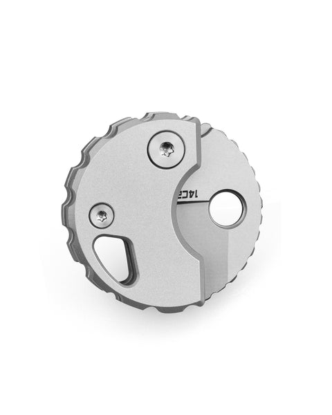 BESTECHMAN TURTLE BM20A: 0.79" 14C28N Steel Blade, Titanium Scales, Button Lock